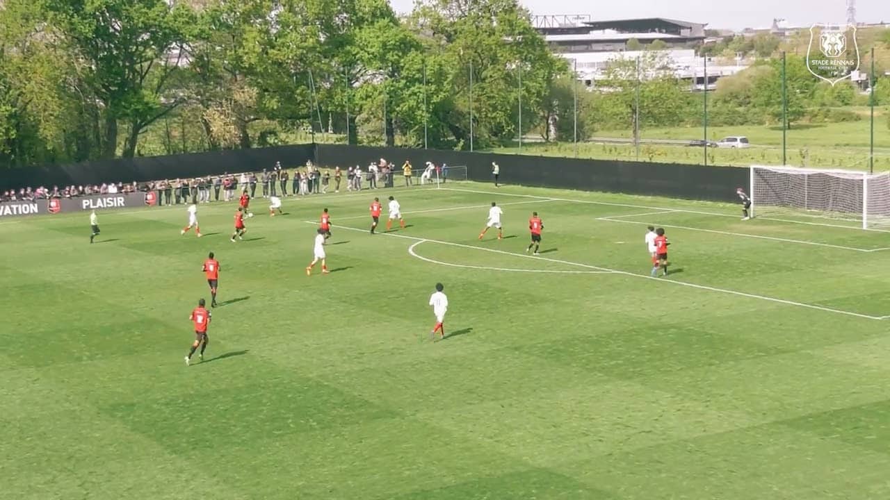 Festival offensif des U19 à la Piv' contre St-Renan (6-0)