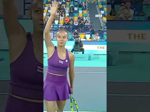 Leylah Fernandez in fine form 🤌 #WTA #MubadalaAbuDhabiOpen #LeylahFernandez #tennis