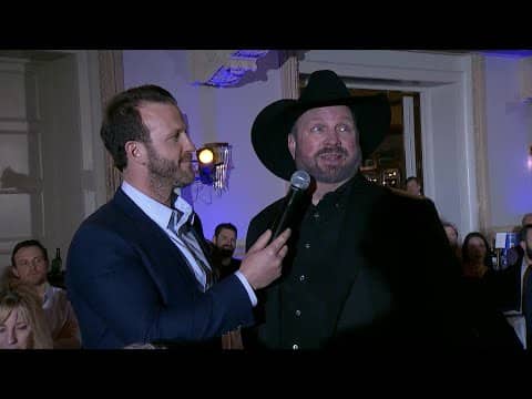 Garth Brooks on friendship with Kelly Chase