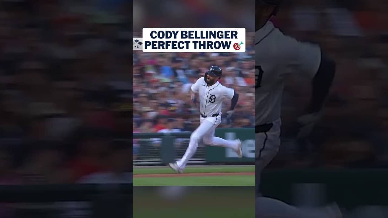 Cody Bellinger with an absolute DART to get the out at home 💪