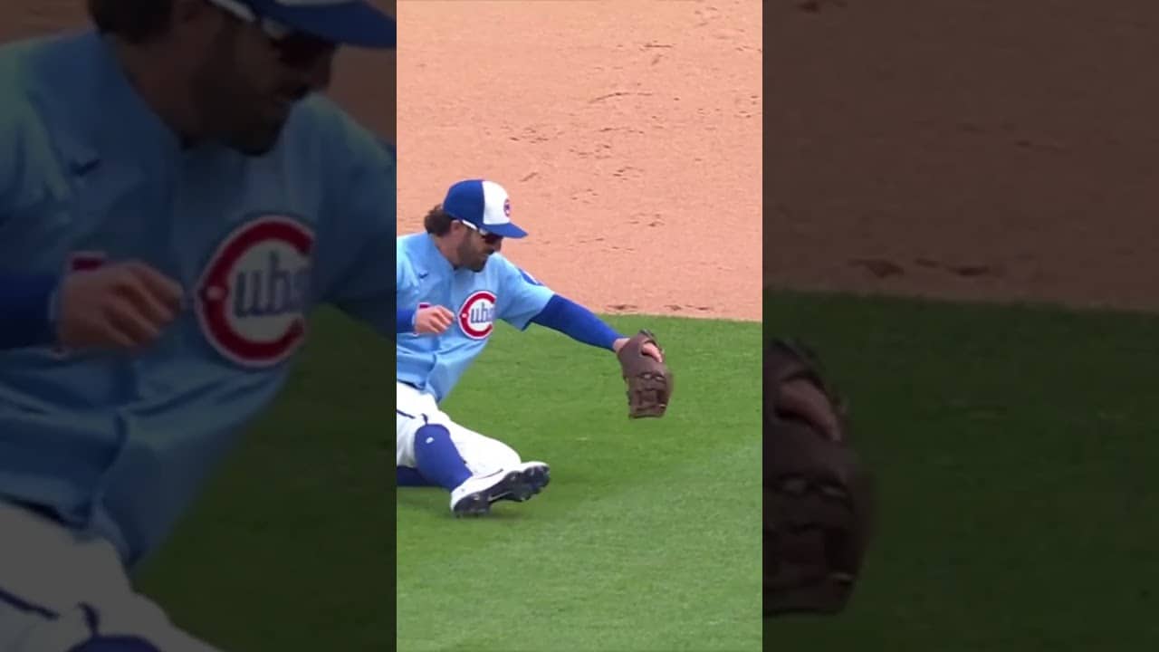A BEAUTIFUL play by Dansby Swanson 🤩