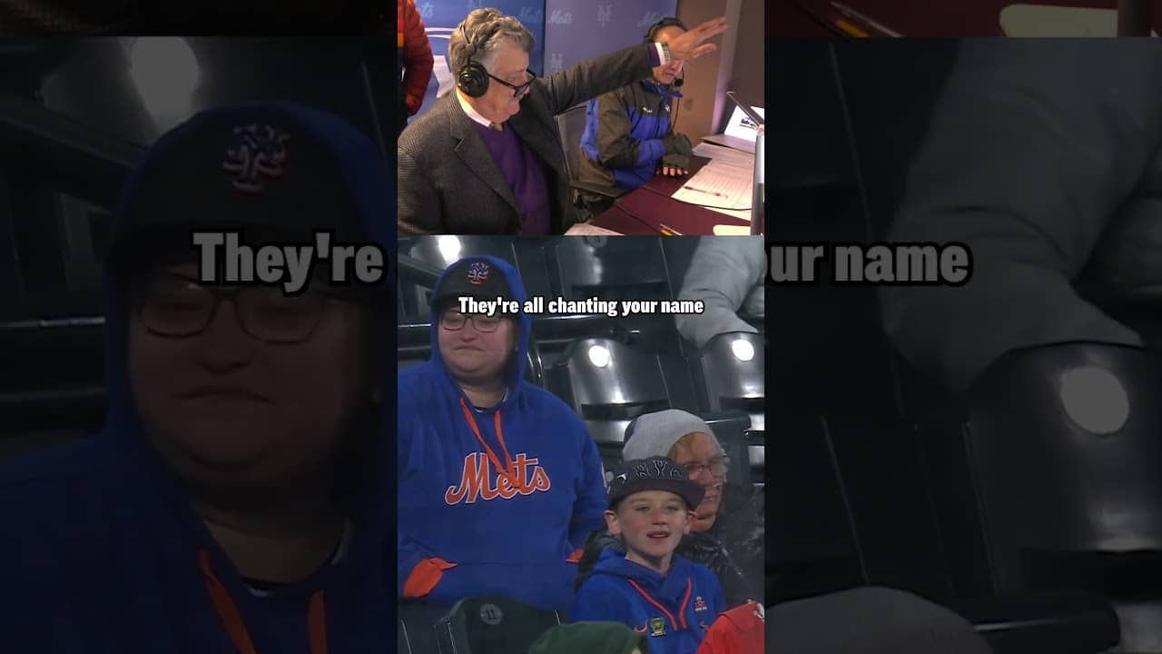 Keith Hernandez and his adoring public! ๐ค