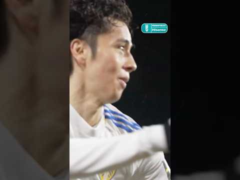 Ao Tanaka goal 🤝 Elland Road goes wild