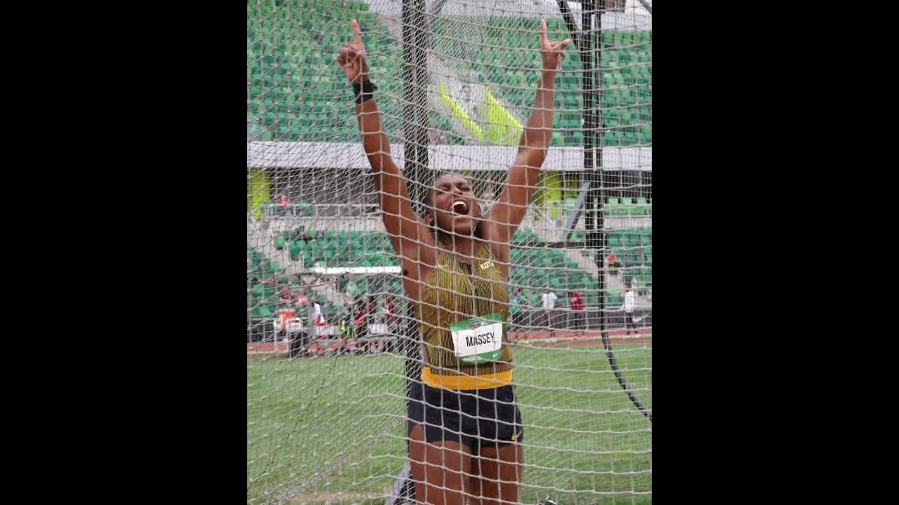 Saved her best for last 🤩🥇 Jaslene Massey threw 60.27m to win the U20 women’s #discus 👏 #track