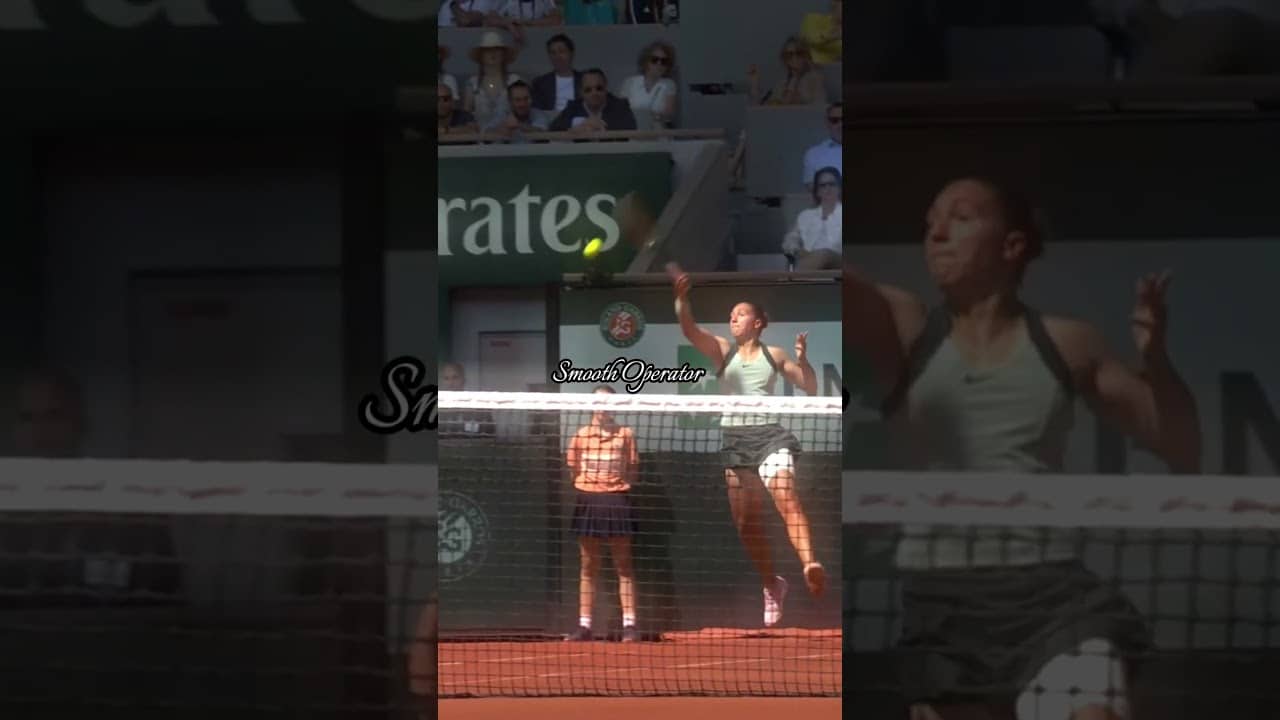 So smooth by Diane Parry 😮‍💨🇫🇷 #rolandgarros #tennis #tennisedit