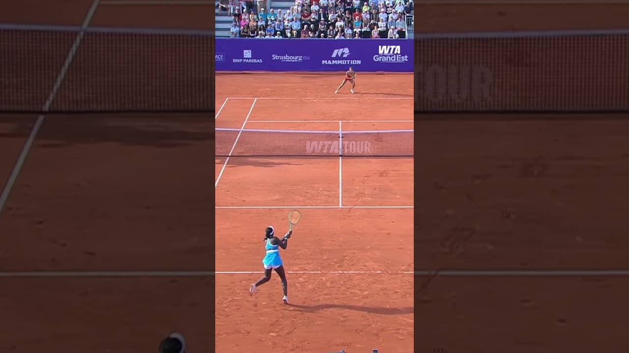 WHAT 👏 A 👏 POINT 👏#WTA #IS26 #VictoriaMboko
