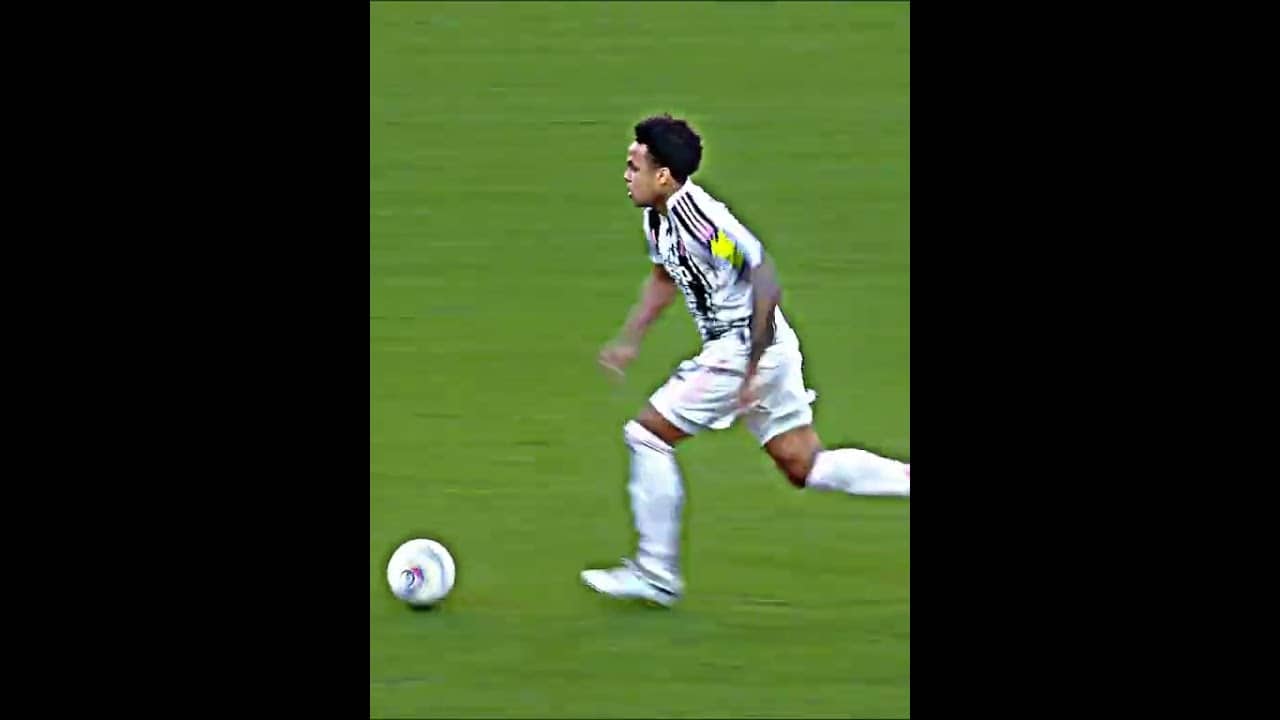 Pure team magic 🪄 | #juvegenoa #mckennie #goals