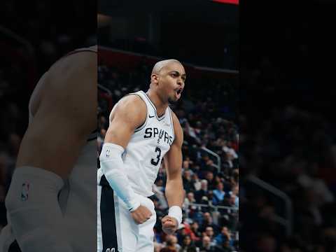 BIG BODY 😤💪 #nba #spurs #keldonjohnson 📺 Peacock