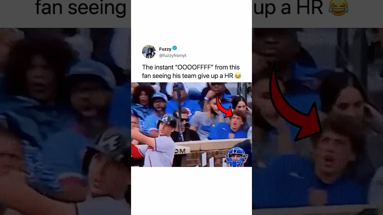 his reaction 😂😂