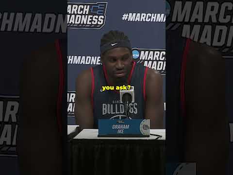 Gonzaga's Graham Ike asks the reporters a question 🤣 #shorts