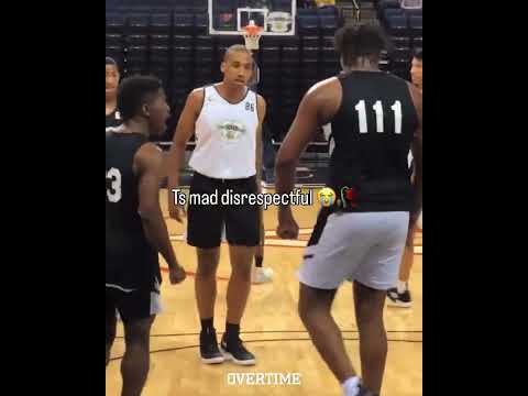 Getting dunked on is just part of the game but not like this 🤣