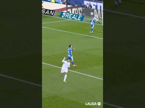 HIGHLIGHTS | Alavés 1-2 Real Madrid | LaLiga #AlavésRealMadrid #LaLigaHighlights