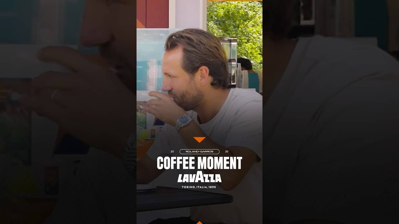 Enjoying a Coffee Moment by Lavazza with Lucas Pouille ☕🎾#RolandGarros