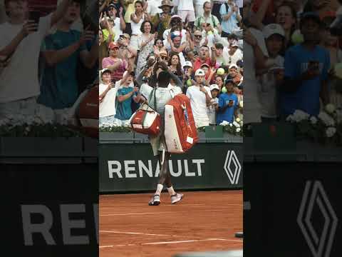 Merci, Moise 💙🤍❤️What a first Roland-Garros for you... simply unforgettable!  #RolandGarros  #tennis