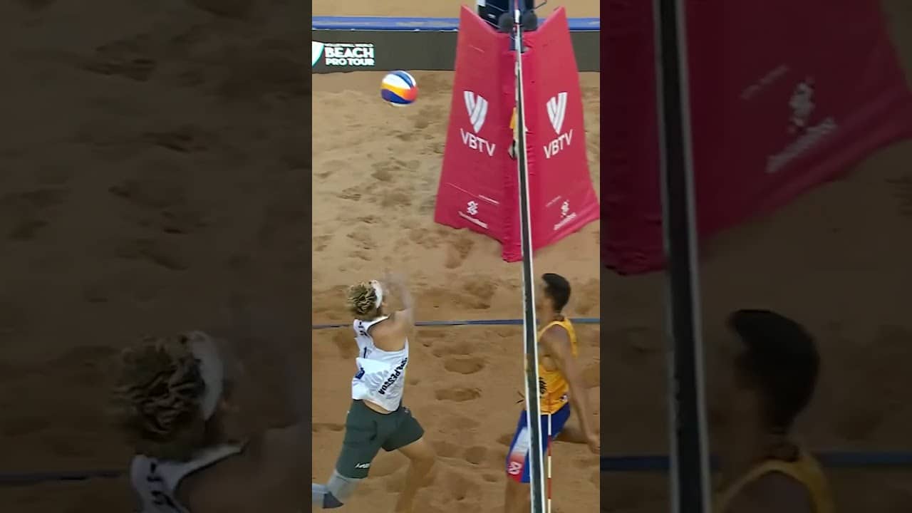 Big brain move by Sweden 😮‍💨🇸🇪 #beachprotour #beachvolleyball