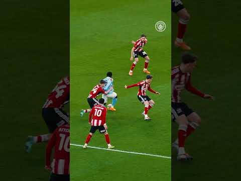 Ryan McAidoo WILL megs you 🥶 #skills #mancity #facup #academy #shorts #football