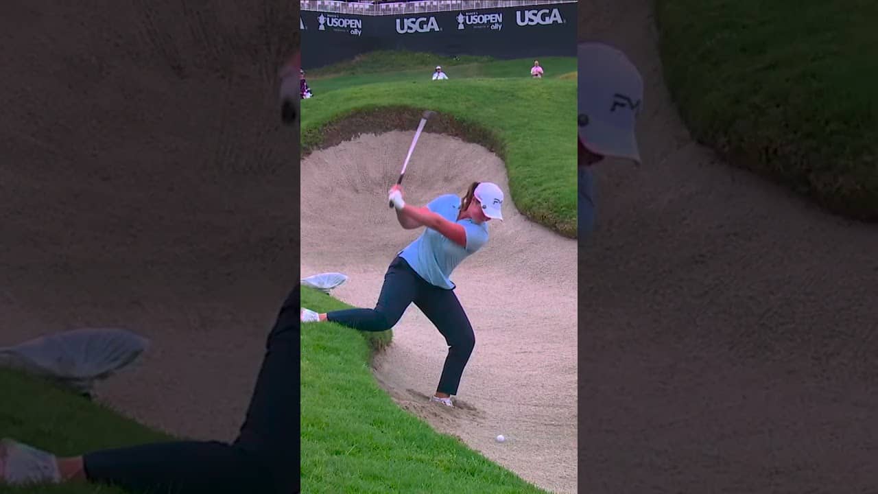 Lottie Woad stuck in the bunker? 🤨