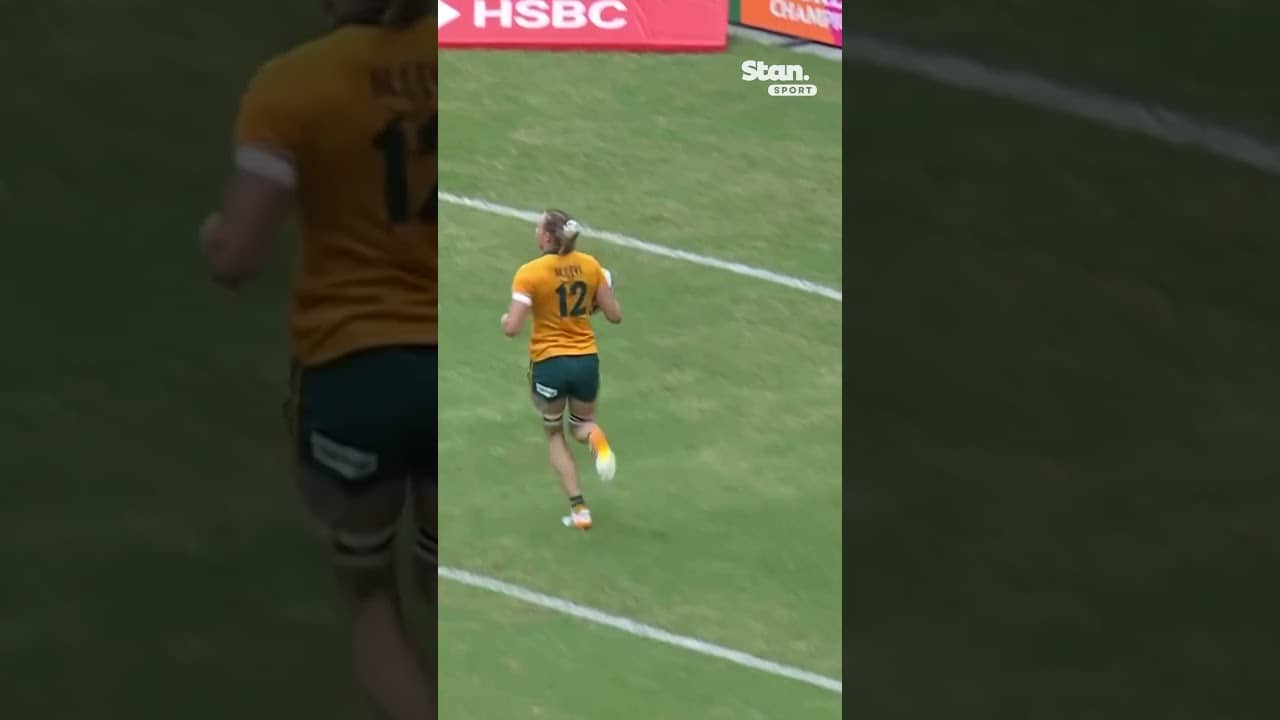 Always play the whistle 👀