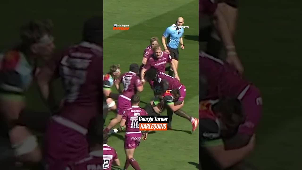 Front rower on front rower 💥👀