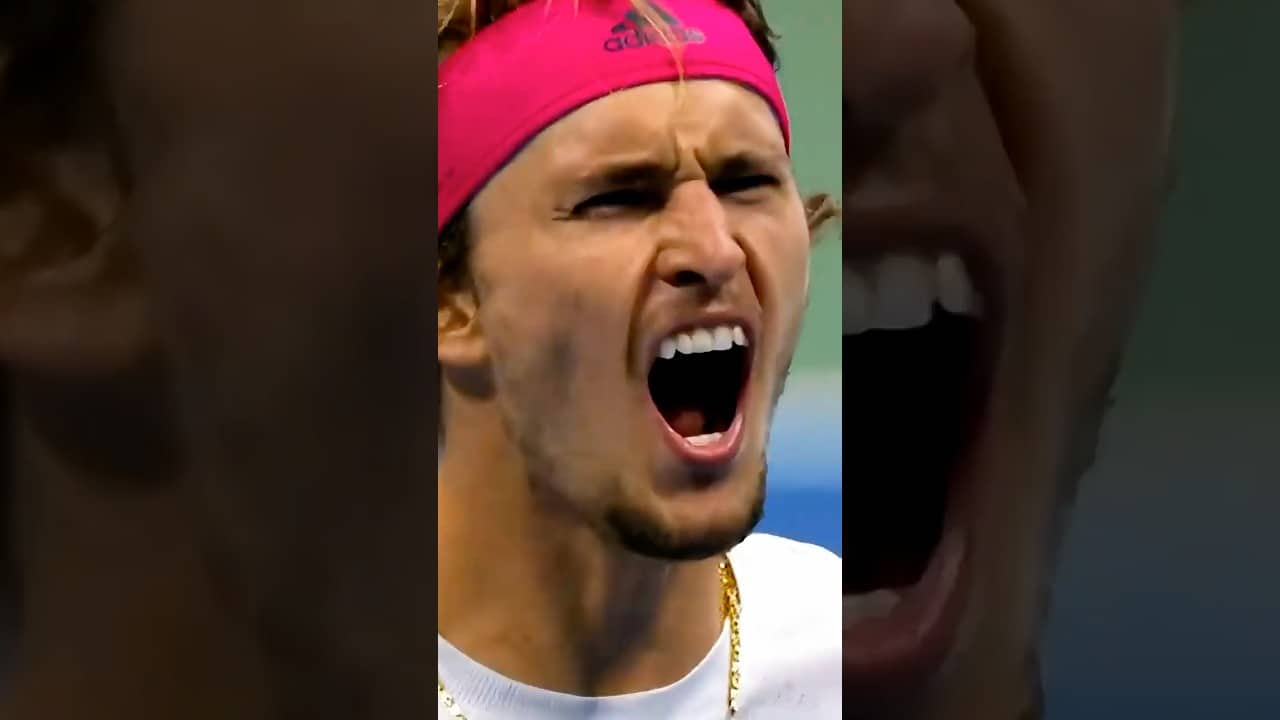 His movement won him THIS point! 🔥
