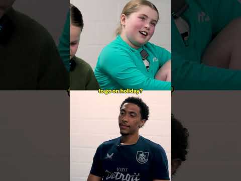 Last week Bashir Humphreys dropped by our Community Activity Camps for a special visit 🙌 #burnleyfc