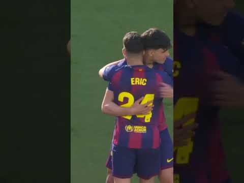 Marc Bernal with his second goal for Barca this season 👏