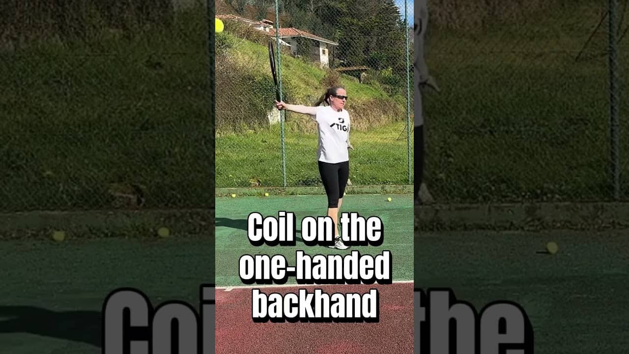 Are you using your off-hand correctly on your #tennisbackhand?