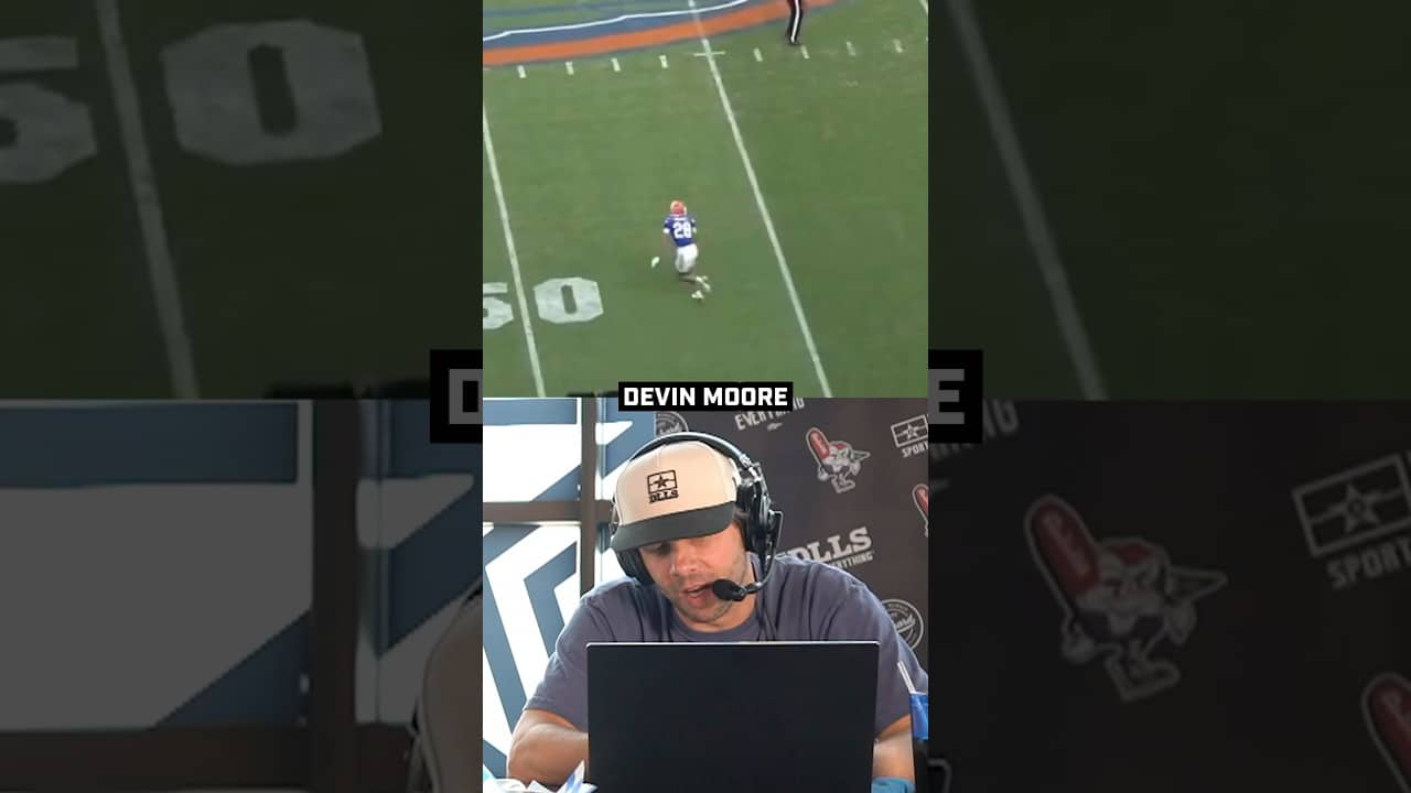 Cowboys GOT ONE In Devin Moore 💯