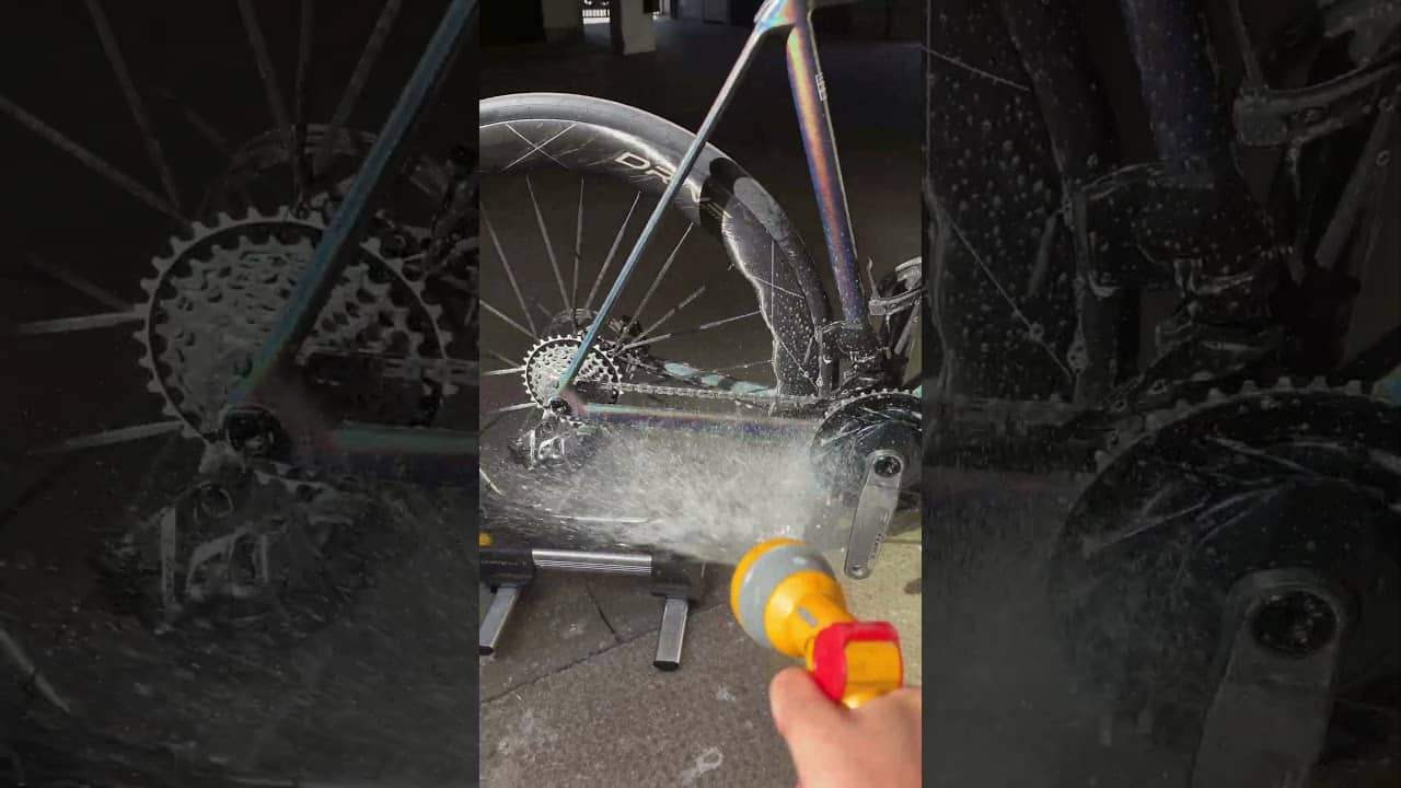 Snow Foam Hose Hack 🧼 🫡