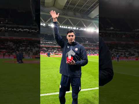 Dogue du mois de Décembre pour Berke Özer 👏🏆 #losc #loscsrfc #football #ozer #turkish