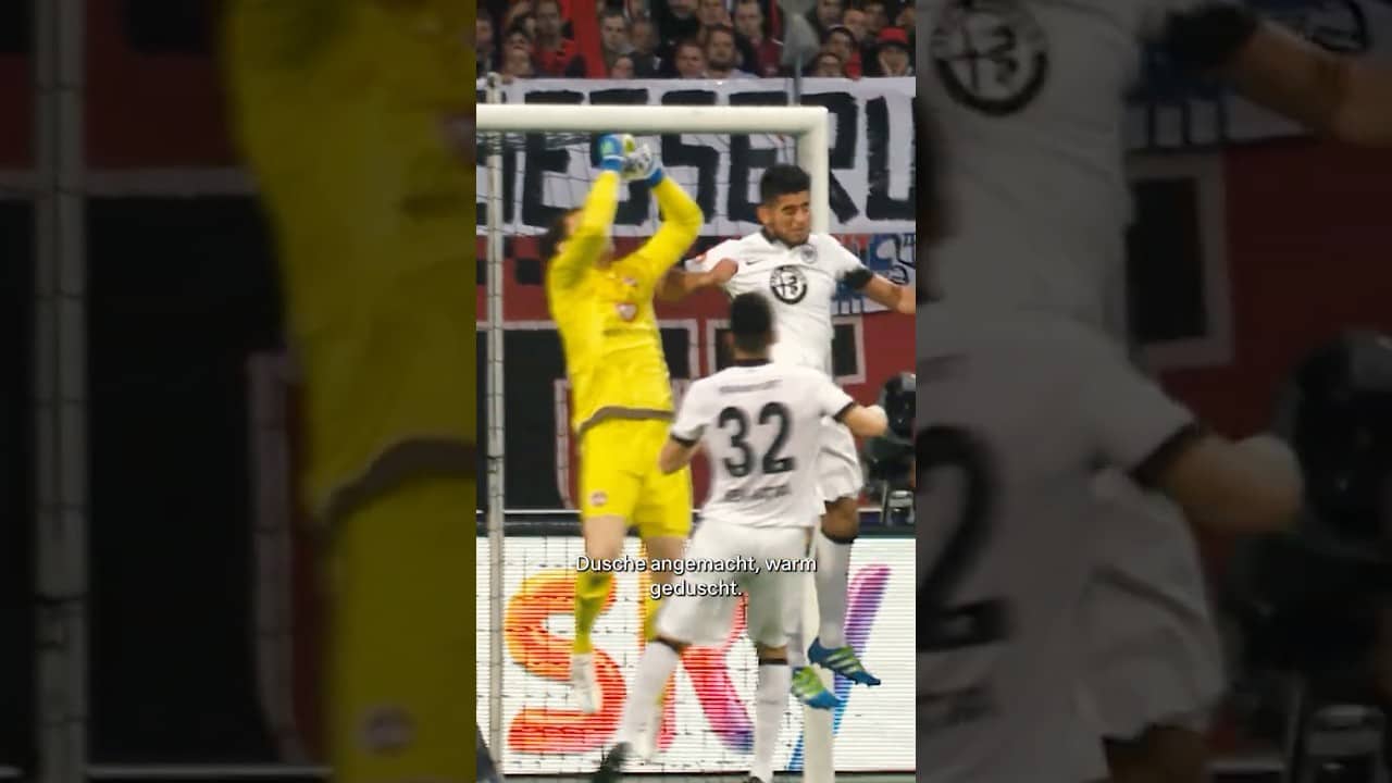 🫨 Er hat während des Spiels geduscht? 😱  #eintracht #sge