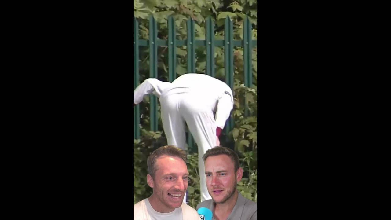 Jimmy Anderson - England's Greatest Ever Bowler In The Bushes 🤣