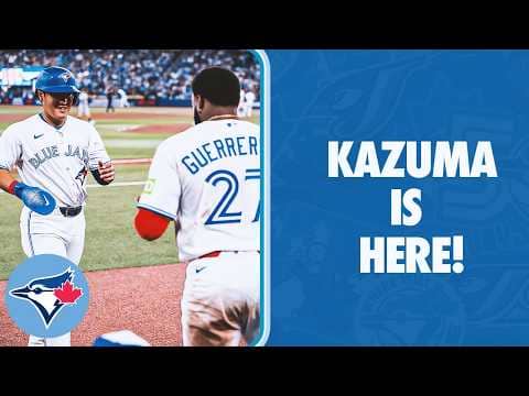 Kazuma Okamoto's FIRST hit in the Majors!