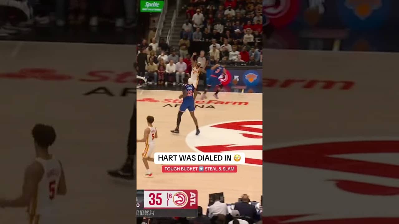 Josh Hart with a hustle play turning offense ➡️ defense ➡️ back to offense 🔥