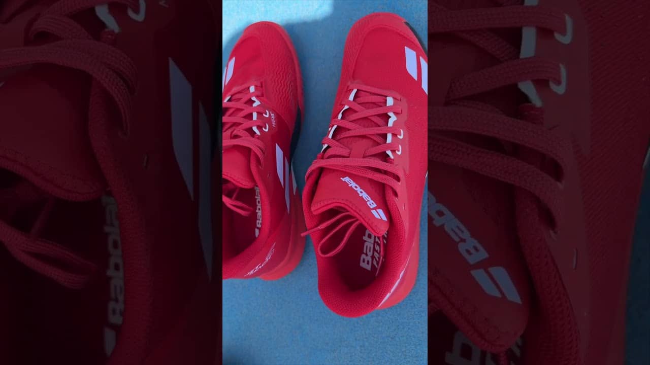 Babolat Jet Mach 4, excellent shoe for aggressive movers who like a fast feel #tennisshoes