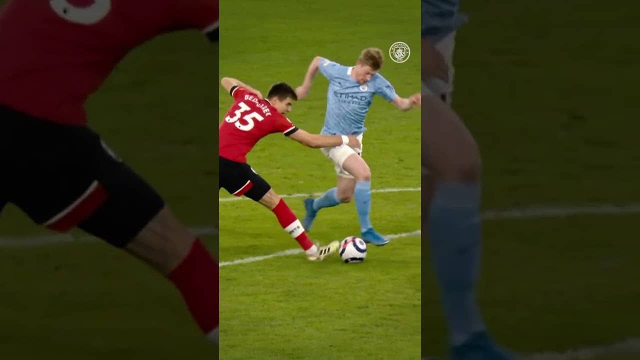 Look closely for KDB magic! 🪄👀 #football #goals #mancity #premierleague #shorts #debruyne
