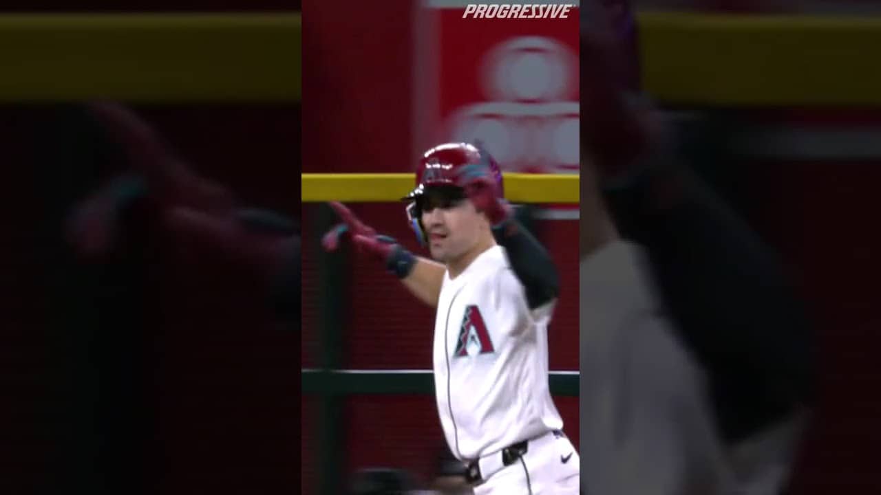 CORBIN CARROLL WALKS IT OFF!!!