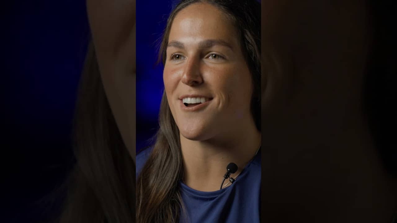 Abbey Murphy & Erin Ambrose Join Oilers Development Camp