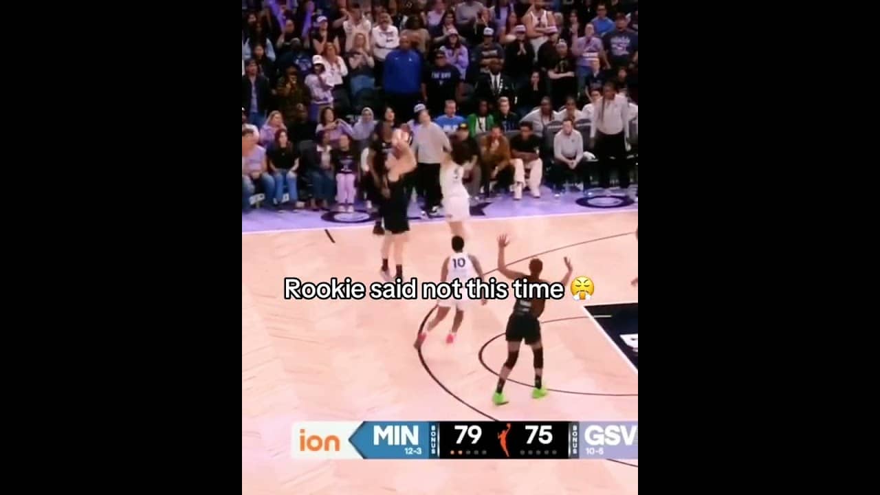 Olivia Miles couldn't let Cecilia Zandalasini get another clutch bucket 🔥