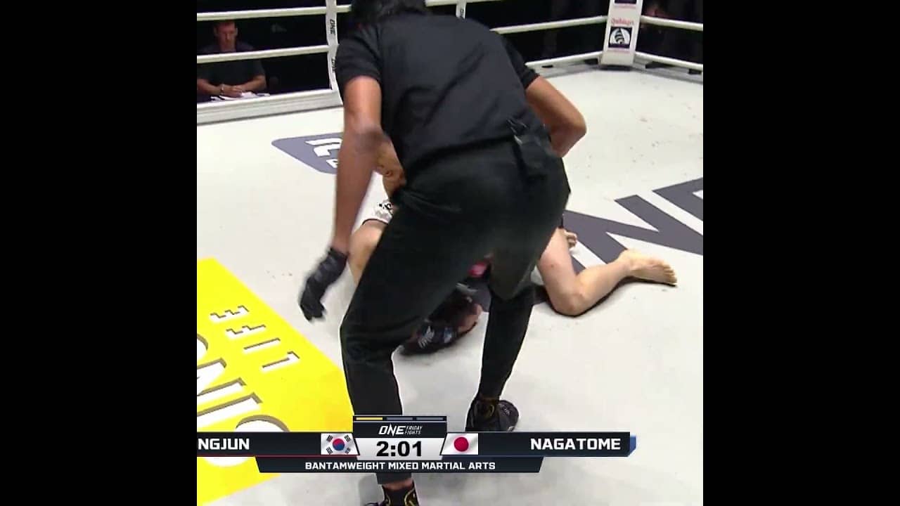 EXPLOSIVE debut 🧨 Jongjun "TNT" Park stops Junpei Nagatome in the very first round!