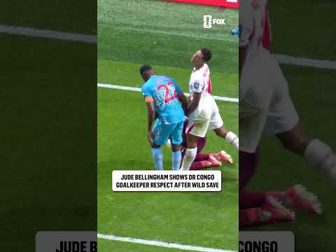 Jude Bellingham had to take a moment to show respect to DR Congo keeper Lionel Mpasi 🤝