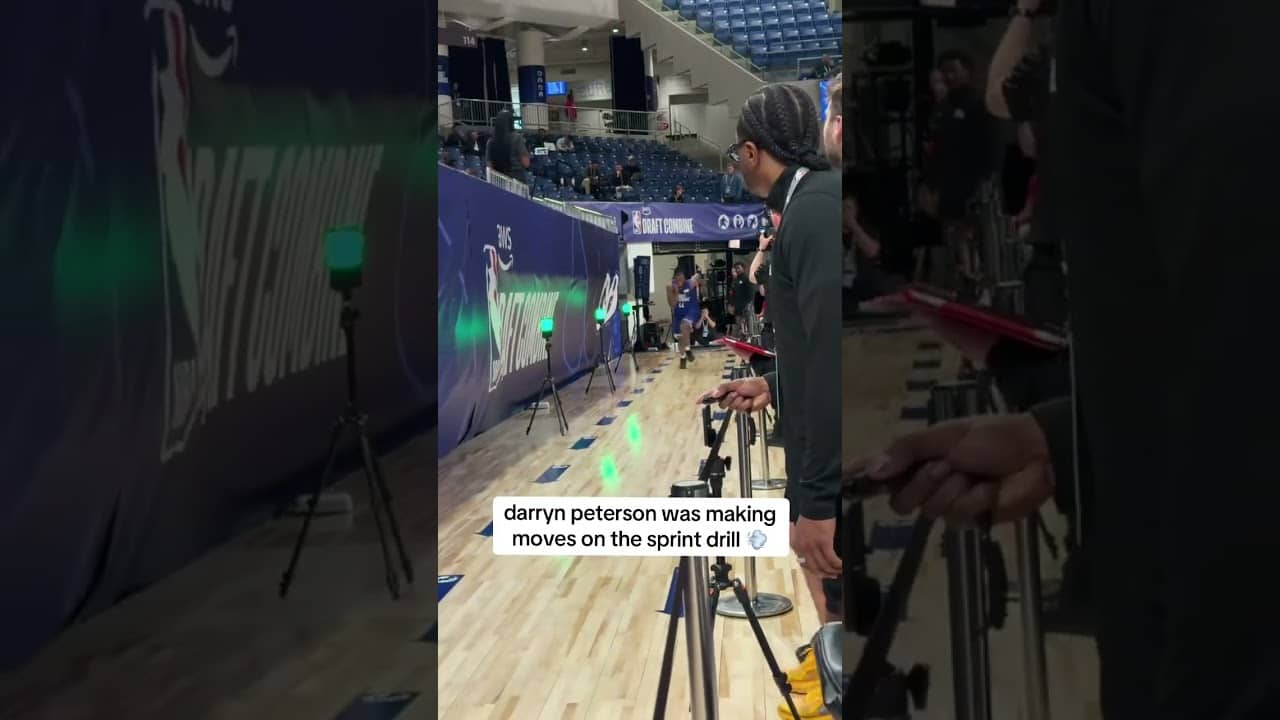 Darryn Peterson going all out in the sprint drill 🏎️