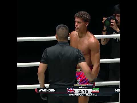 MASTERFUL 💯 Arman Moradi drops Otis Waghorn TWICE for a unanimous decision win!