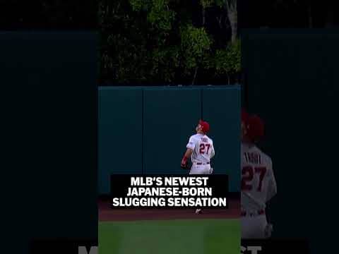 CRUSHED! 429 feet off the bat of Munetaka Murakami 🤩