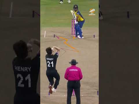 Matt Henry and Dushmantha Chameera on the money to deliver @ThumsUpOfficial Toofani brilliance 🎯