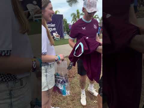 Giving back to a Claret in Tampa Bay 👏 #burnleyfc #football #premierleague #tampabay