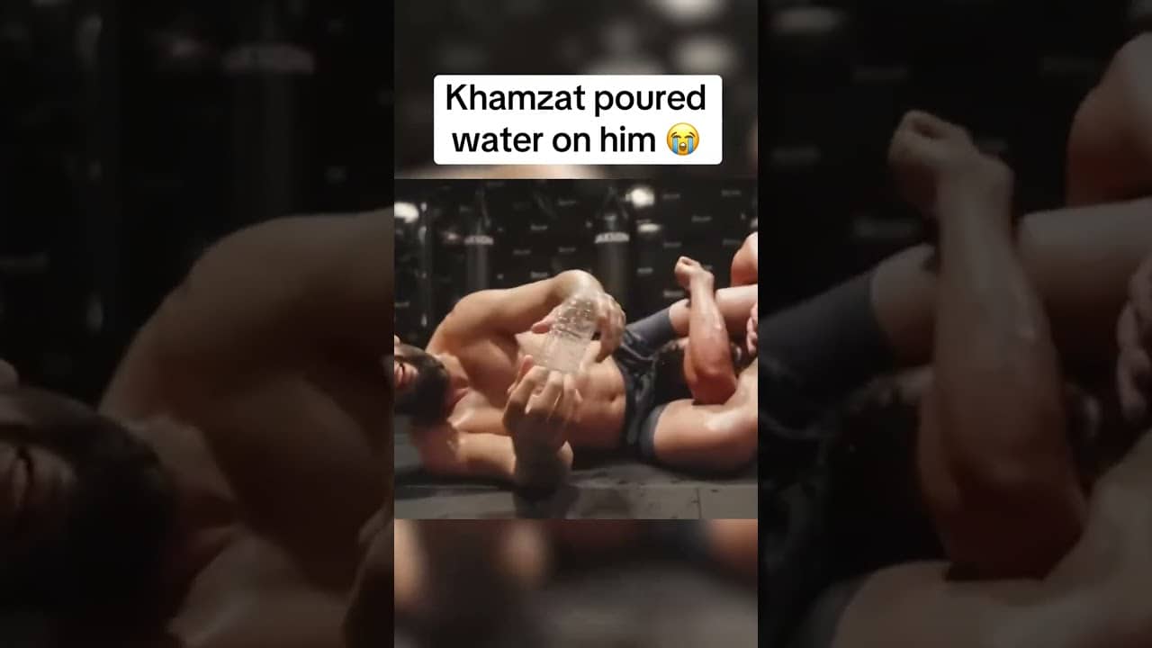 The Wolf playing with his food 😂 (via @mightygaming/TT)