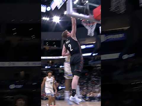 DANNY WOLF OMG!!! 🤯 #nba #dunk #brooklynnets