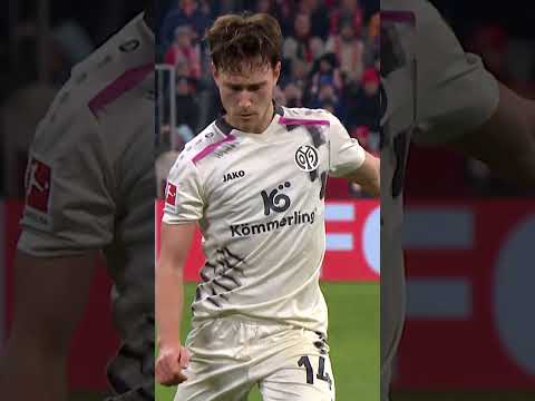 Perfektes Timing für das erste Bundesliga-Tor! 😮‍💨