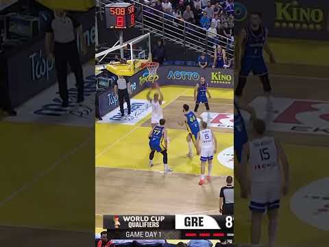 Straight out of Nikola Jokic’s playbook 📖 #FIBAWC